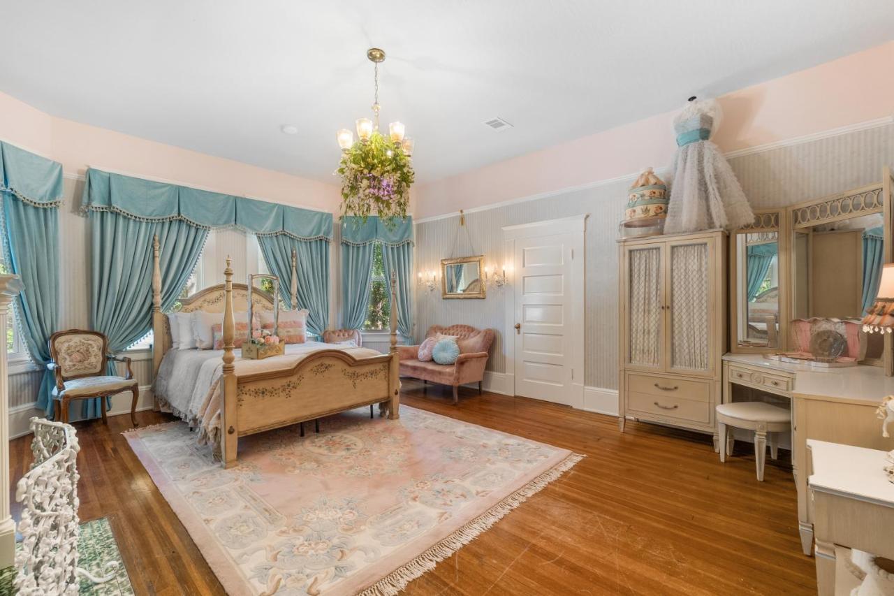 Ross Mansion Bed & Breakfast Hattiesburg Exterior photo