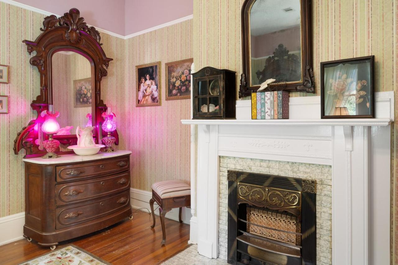 Ross Mansion Bed & Breakfast Hattiesburg Exterior photo